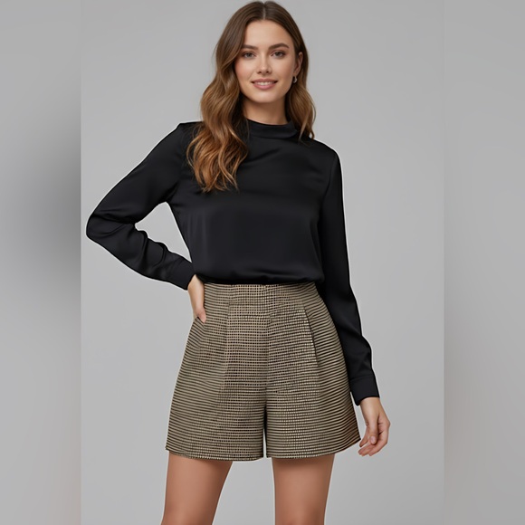 Houndstooth Print Wide Leg Shorts - Picture 1 of 8